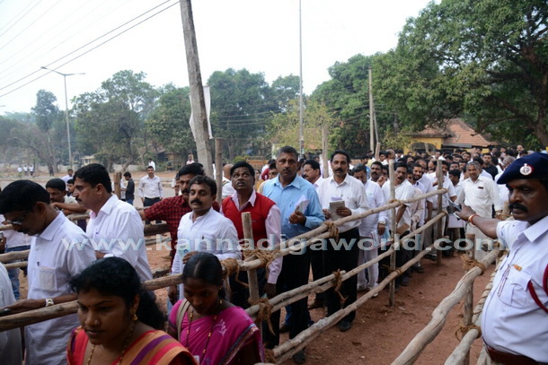 Vote_Counting_start_19