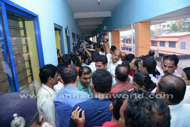 Vote_Counting_start_20