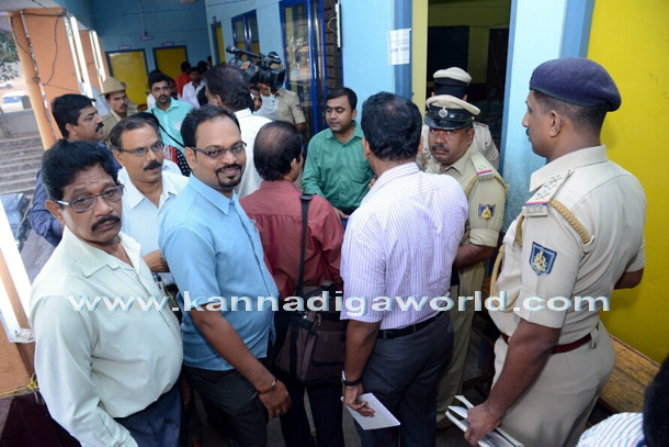 Vote_Counting_start_24