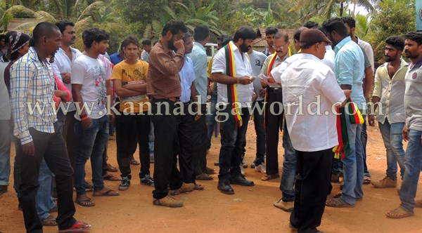 Devakunda_Fishmeal_Protest problem (3)