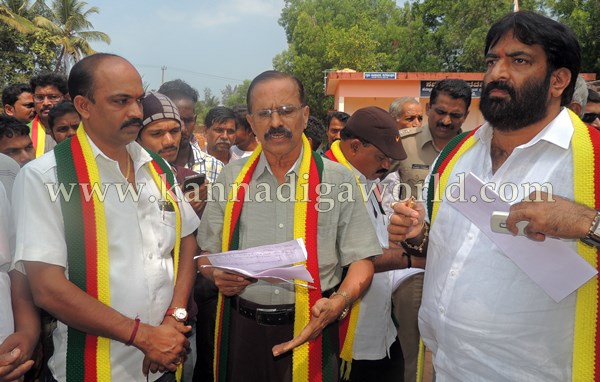 Devakunda_Fishmeal_Protest problem (9)