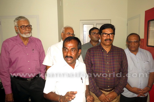 InLand_Evince_open_42