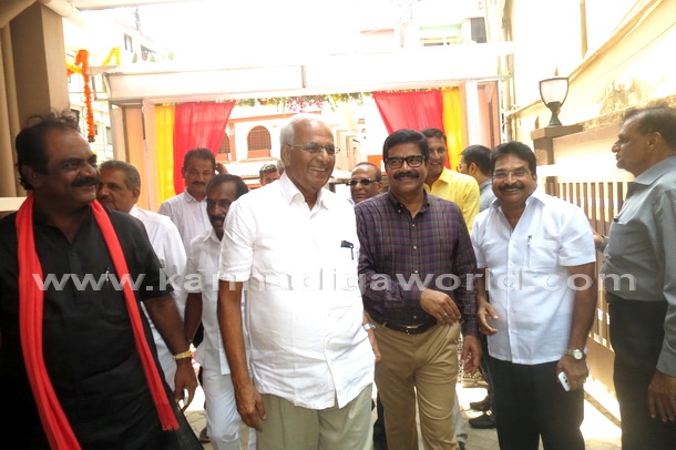 InLand_Evince_open_52