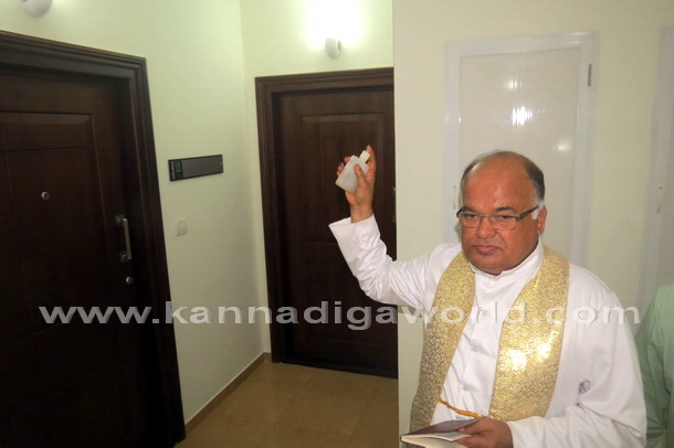 InLand_Evince_open_6