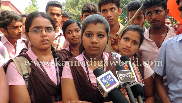 Kundapura_ABVP Protest_Mangalore Univercity (18)