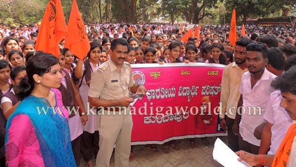 Kundapura_ABVP Protest_Mangalore Univercity (8)