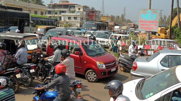 Kundapura_Traffic jam_News (2)