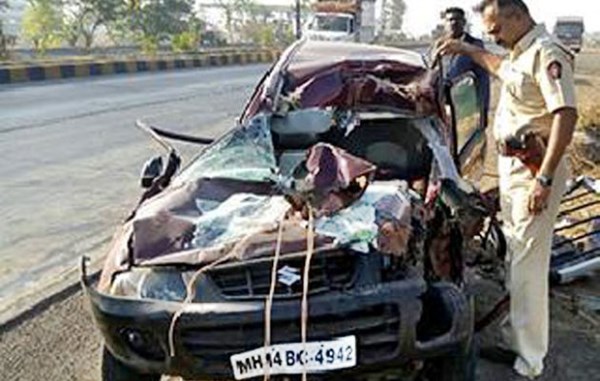 Pune_Car_Accident