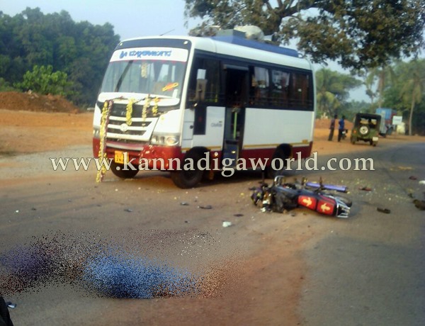 Yakshagana_Bus&Bike accident_Man death (4)