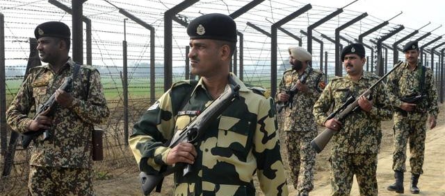 bsf-soldiers-patrol-e1457186619632