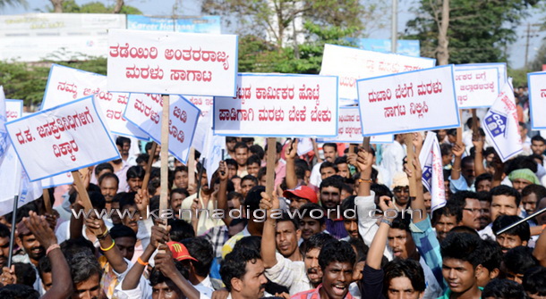 sand_protest_photo_6