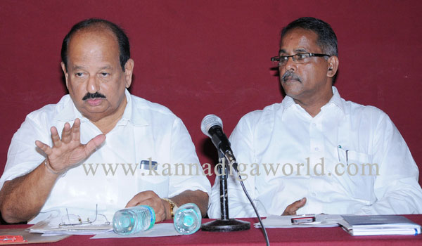 univercity_press_meet_2