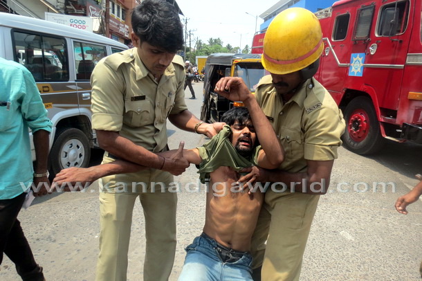 Ksrtc_kudukana_drama_18