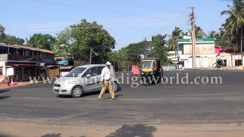 Kundapura_Road_Traffic (3)