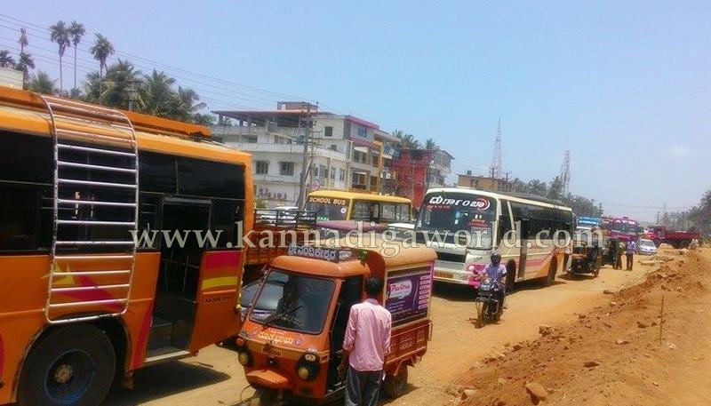 Kundapura_Traffic_Jam (2)