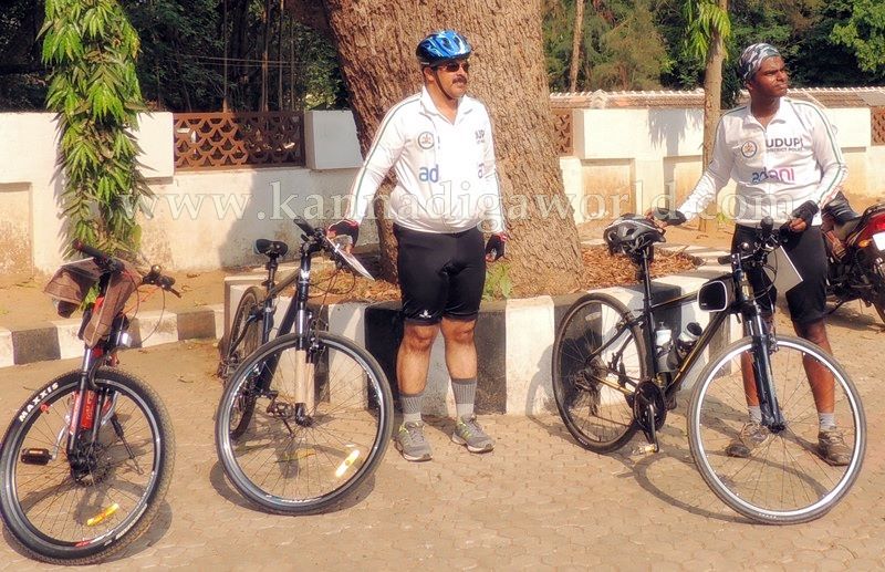 SP Annamalai_Cycle_Riding (26)