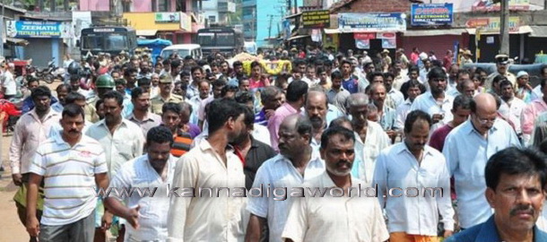 ullal_fisher_protest_10