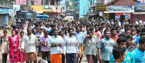 ullal_fisher_protest_3