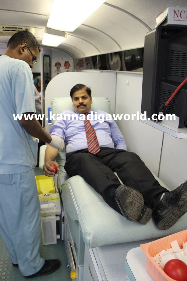 Blood Donation Camp Organized By Fortune-May 22-2016-IMG_2347-014