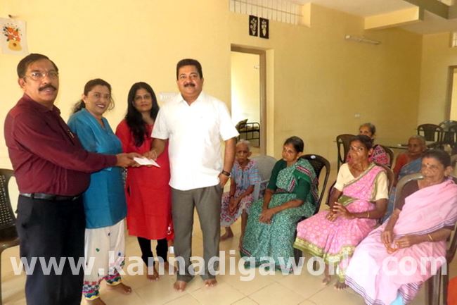 Harish Sherigar Donates a sum of Rs 15 Lakhs Mangalore-2016-Derlakatte_Ashram_32-007