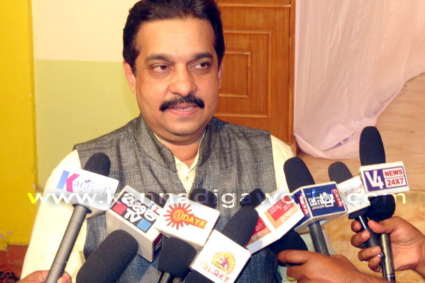 Karavali_Colg_Fashion_16