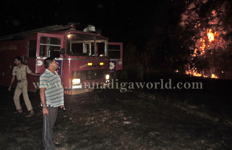 Kota_Moodugiliyar_Fire Incident (17)