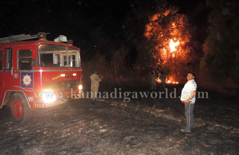Kota_Moodugiliyar_Fire Incident (18)