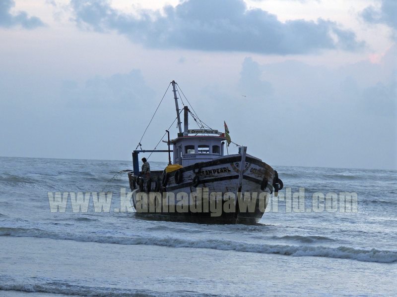 Kundapura_Kodi Boat_Incident (10)