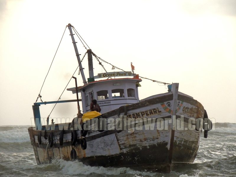 Kundapura_Kodi Boat_Incident (6)