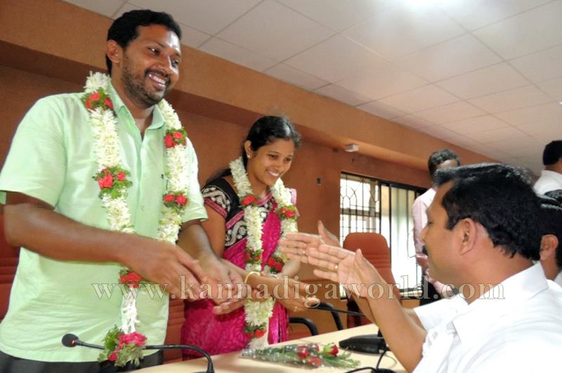 Kundapura_Taluku Panchayt_President (4)