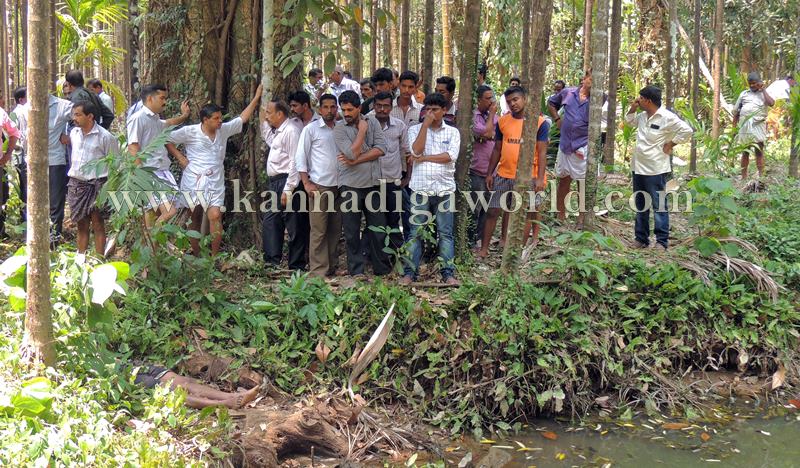 siddapura_Three family Members_ drowning pond (8)