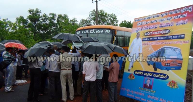Byndoor_Henaber Akashata_Village Govt Bus (3)