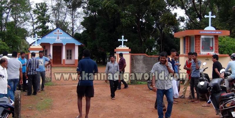 Kundapura_Kandlur_Church_Idol Damaged (11)