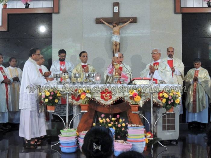 Kundapura_Kerekatte Church_Anual Feast (10)