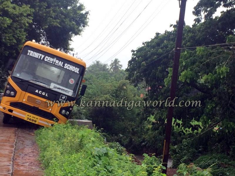 Udupi_School Bus_Incident (1)