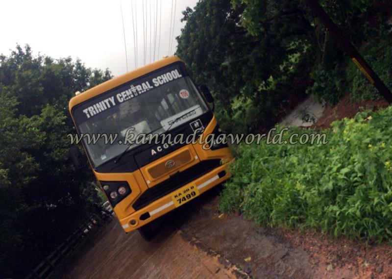 Udupi_School Bus_Incident (2)