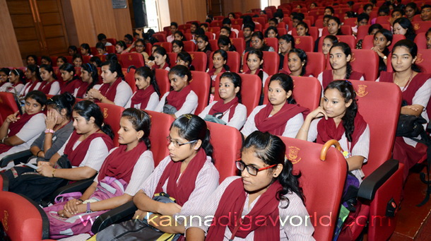 twnhll_drugs_jatha_11