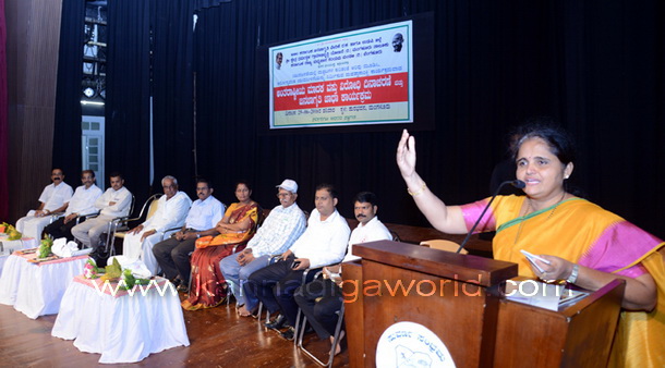 twnhll_drugs_jatha_16