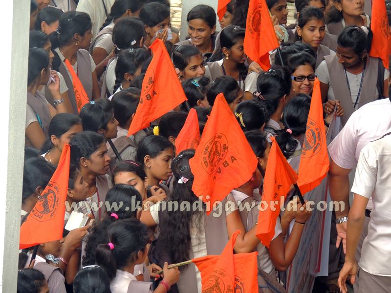 ABVP_Protest_Kundapura (17)