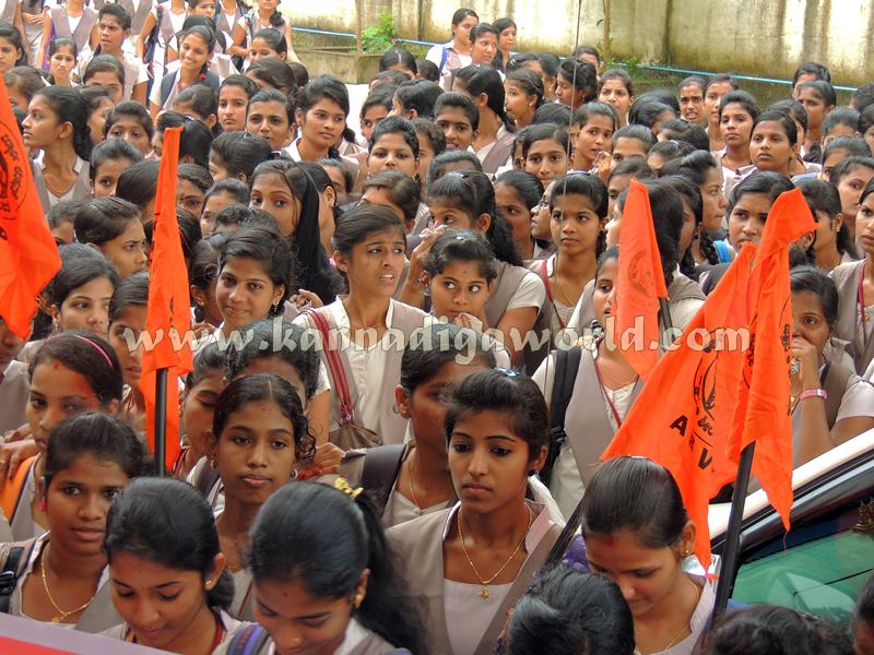 ABVP_Protest_Kundapura (6)