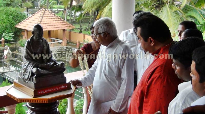 Kota_Pramodh Madvaraj_Gadi Koosanna (12)