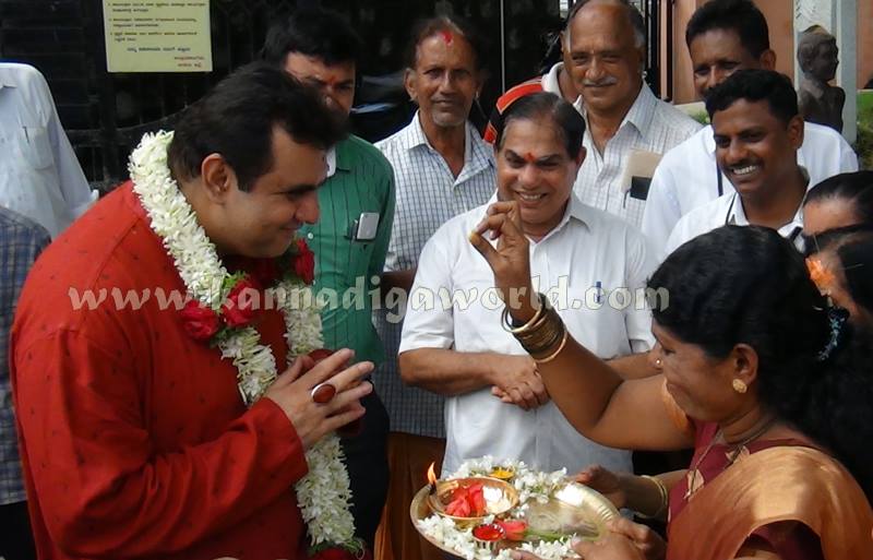 Kota_Pramodh Madvaraj_Gadi Koosanna (4)