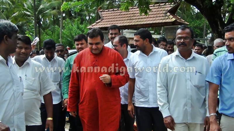 Kota_Pramodh Madvaraj_Gadi Koosanna (6)