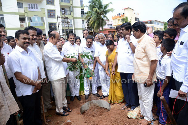 Ladyhill_koti_vruksha_1