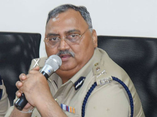 10-1433907794-omprakash