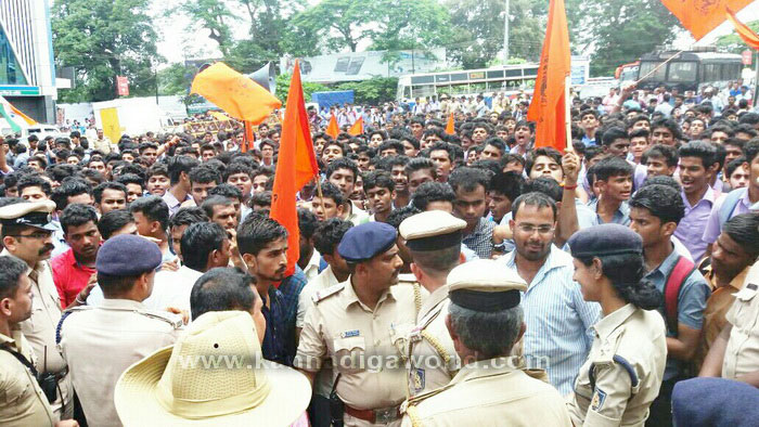 ABVP_protest_photo_10