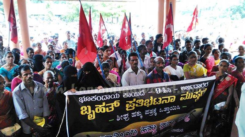 Byndoor_94C_Protest (6)