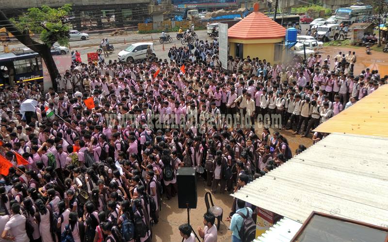 Kundapura_ABVP_Protest (1)