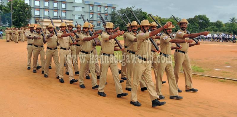 Kundapura_Independence Day- 2016 (41)