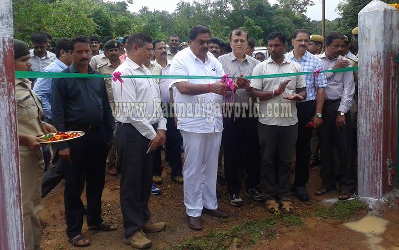 Ramanath Rai_Inagurates_Shri Gandha Vana (3)